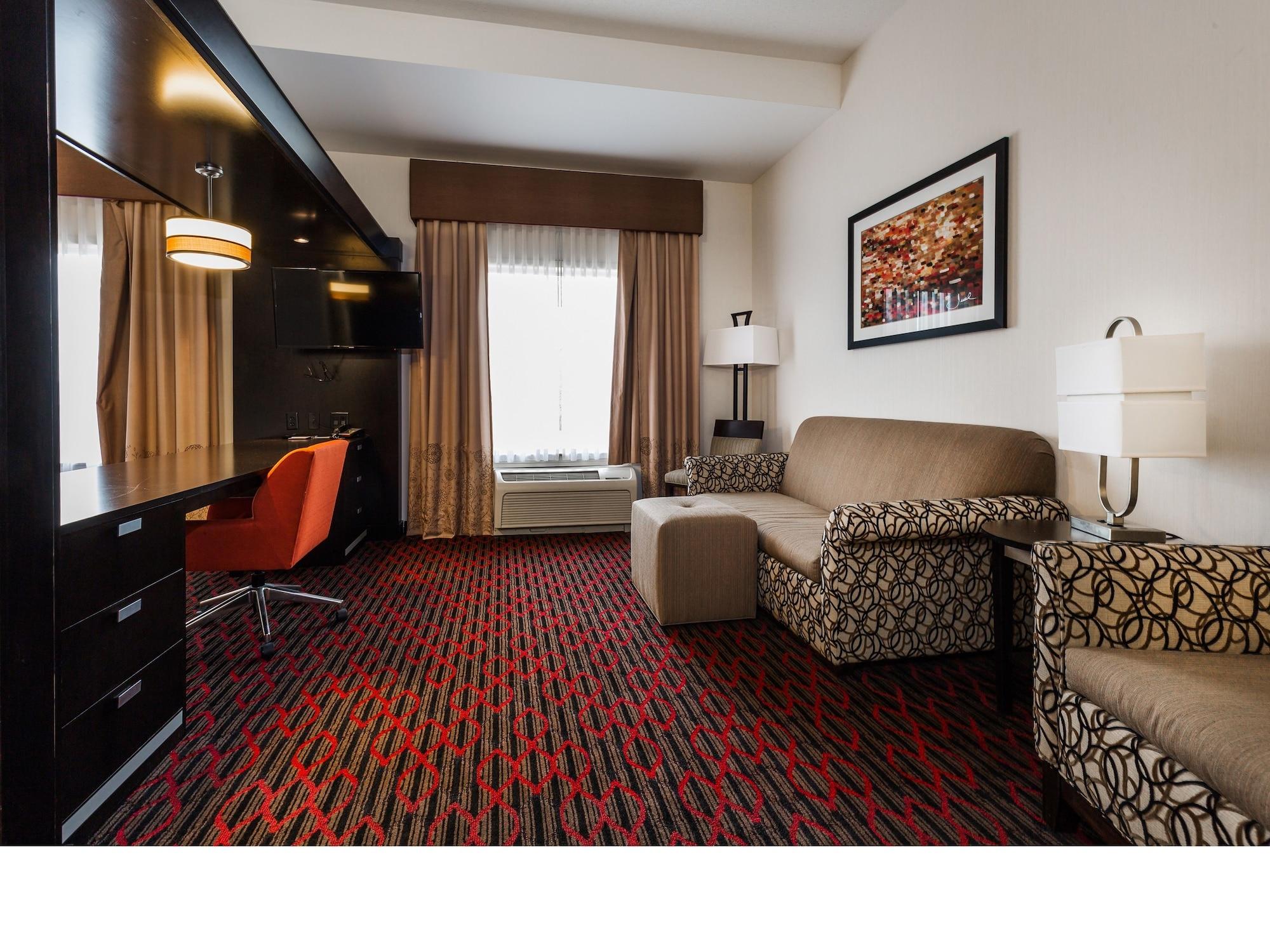 Hampton Inn & Suites By Hilton Lethbridge Bagian luar foto